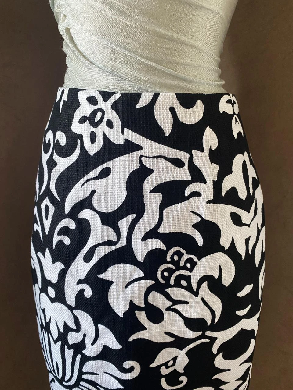 Morgans rechte rok maat 40 zwart & wit met bloemenprint – elegant en chic – photo 2